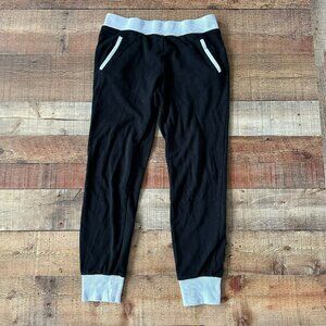 Fabletics Women's Cropped Joggers in Black and White -M